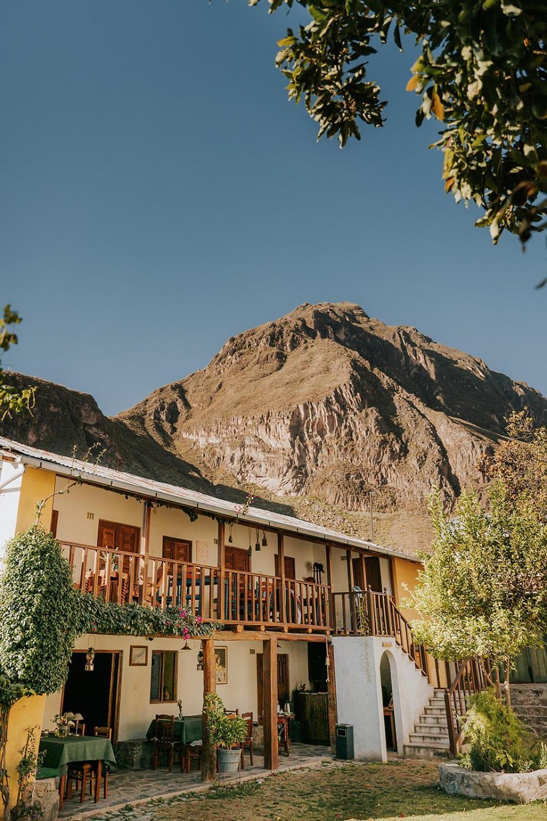Hotel Vallehermoso Cotahuasi Buitenkant foto