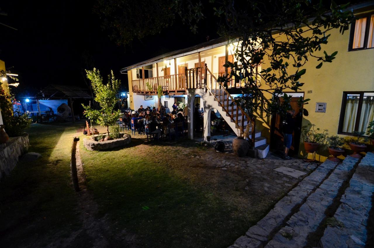 Hotel Vallehermoso Cotahuasi Buitenkant foto